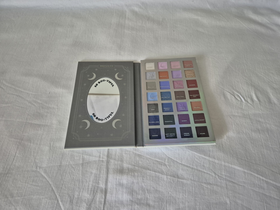 Eye Shadow Palettes-image not found