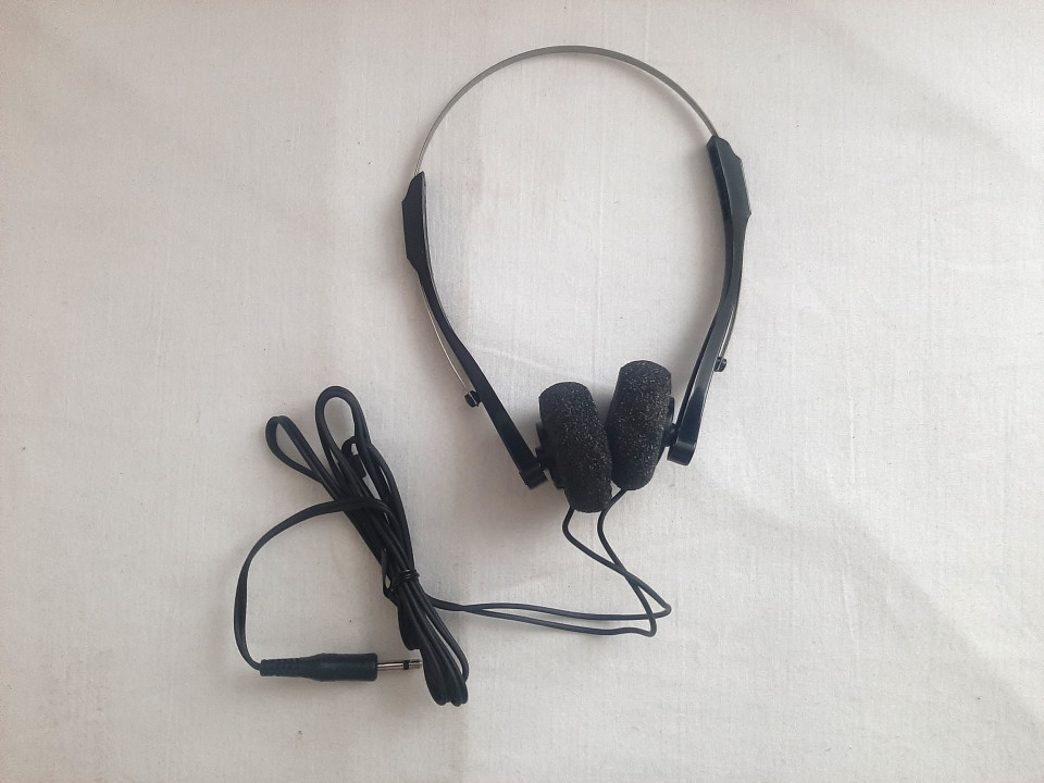 Small Head Phones-image not found