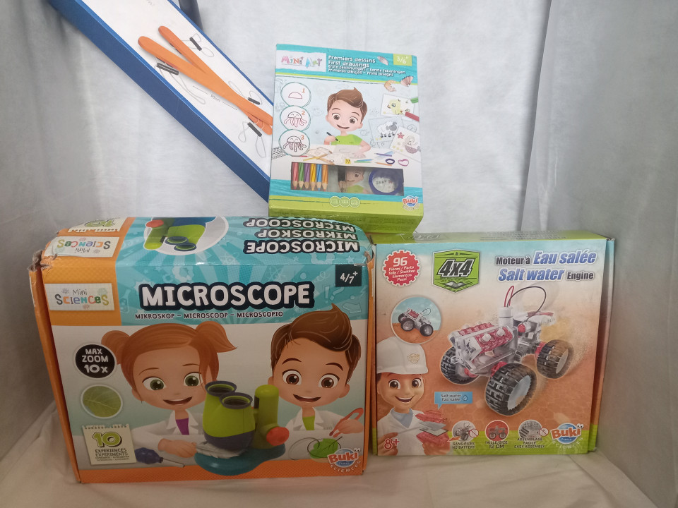 Toys/Activities-image not found