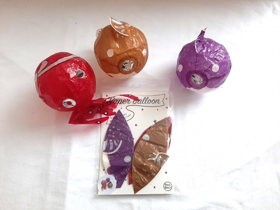 Paper Balloons-image not found