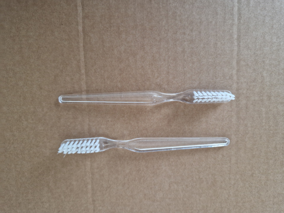 Toothbrushes-image not found